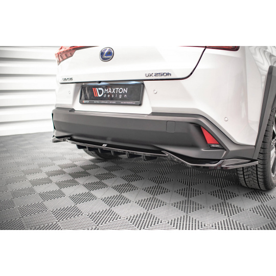 Maxton Design středový spoiler pod zadní nárazník s žebrováním pro Lexus UX Mk1, černý lesklý plast ABS