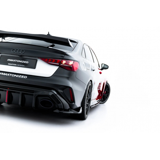 Maxton Design boční difuzory pod zadní nárazník ver.2 pro Audi RS3 8Y Facelift, černý lesklý plast ABS, Sedan