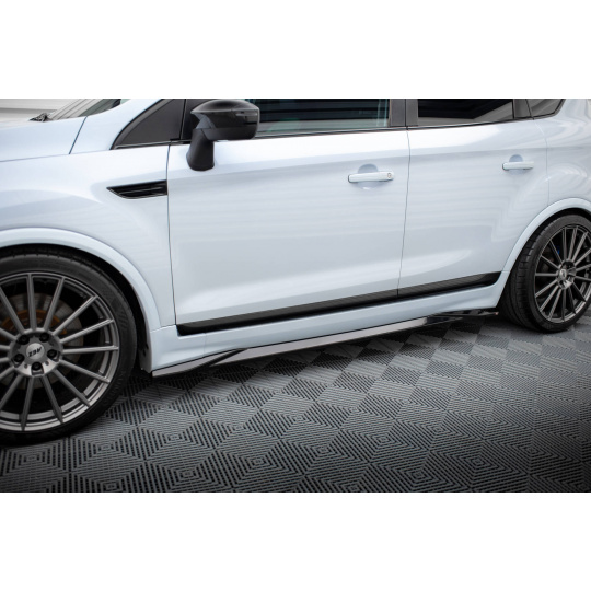 Maxton Design difuzory pod boční prahy pro Ford Kuga Mk1 ST, černý lesklý plast ABS