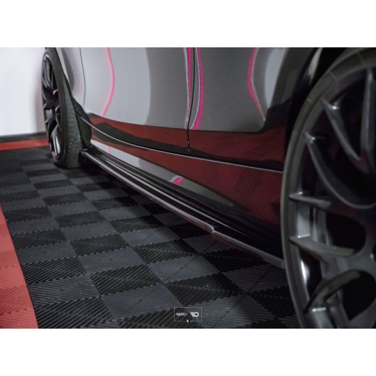 Maxton Design difuzory pod boční prahy pro BMW řada 1 E81, E87, černý lesklý plast ABS