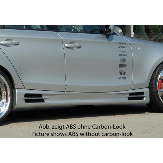 Rieger boční práh mont. strana pravá pro BMW řada 1 E87 4-dvéř., sedan vč. faceliftu, r.v. 04/07-08/11, 09/04-03/07, plast ABS s povrchovou úpravou Carbon-Look, s prolisem