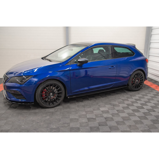 Maxton Design difuzory pod boční prahy pro Seat Leon Cupra Mk3 Facelift, černý lesklý plast ABS Maxton Design difuzory pod boční prahy pro Seat Leon Cupra Mk3 Facelift, černý lesklý plast ABS