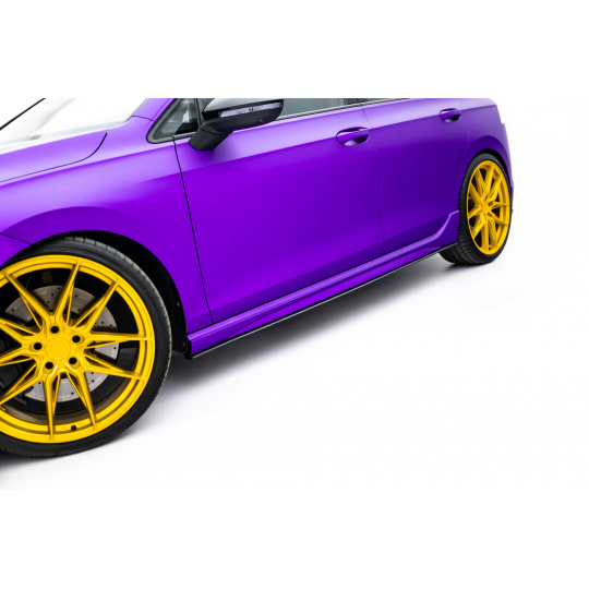 Maxton Design "Street Pro" difuzory pod boční prahy pro Volkswagen Golf R Mk8, plast ABS bez povrchové úpravy