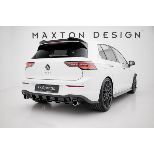 Maxton Design vložka zadního nárazníku ver.3 pro Volkswagen Golf GTI Mk8, černý lesklý plast ABS