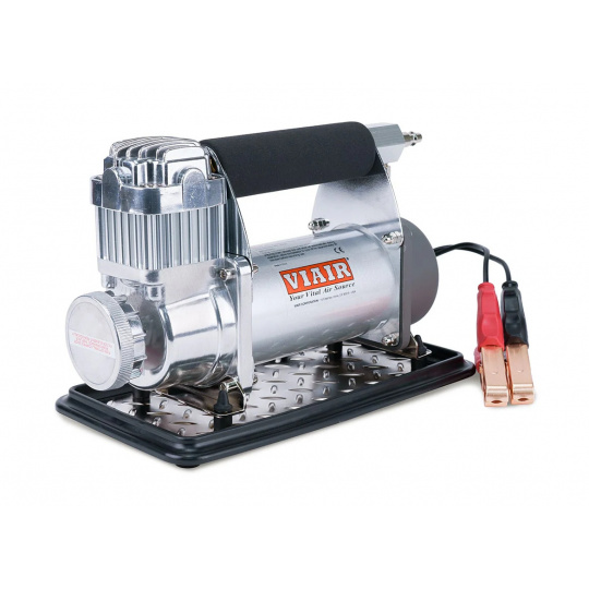 VIAIR vzduchový kompresor 400P,  max. tlak 10,34 bar (150 PSI) / 74 litrů/min