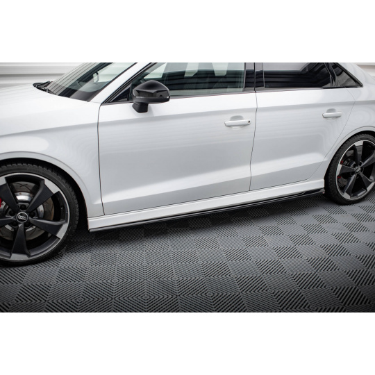 Maxton Design difuzory pod boční prahy ver.2 pro Audi RS3 8V Facelift, černý lesklý plast ABS, Sedan