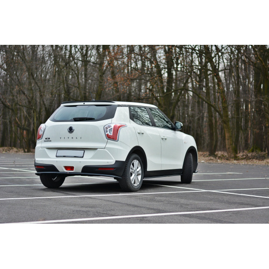 Maxton Design středový spoiler zadního nárazníku pro SsangYong Tivoli, černý lesklý plast ABS Maxton Design středový spoiler zadního nárazníku pro SsangYong Tivoli, černý lesklý plast ABS
