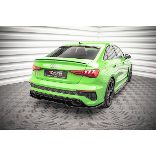 Maxton Design středový spoiler zadního nárazníku pro Audi RS3 8Y, černý lesklý plast ABS, Sedan