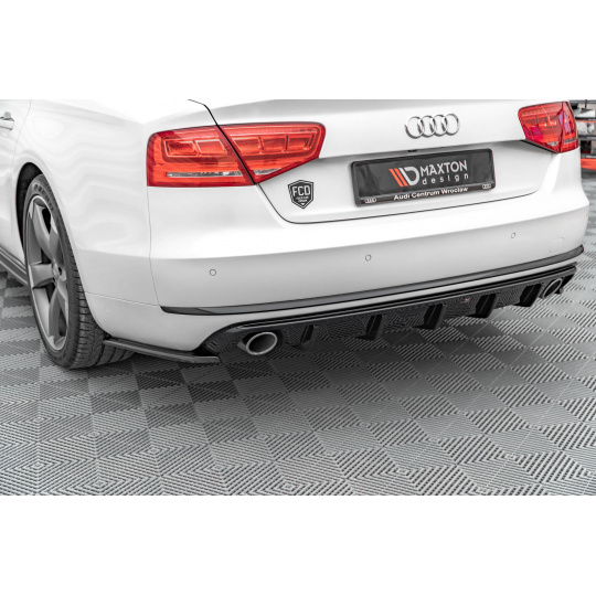 Maxton Design vložka zadního nárazníku pro Audi A8 D4, černý lesklý plast ABS