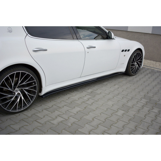 Maxton Design difuzory pod boční prahy pro Maserati Quattroporte Mk5, černý lesklý plast ABS Maxton Design difuzory pod boční prahy pro Maserati Quattroporte Mk5, černý lesklý plast ABS