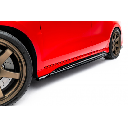 Maxton Design difuzory pod boční prahy pro Audi RS3 8Y, 8Y Facelift, černý lesklý plast ABS, Sedan