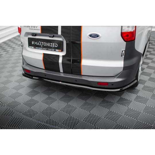 Maxton Design středový spoiler zadního nárazníku pro Ford Transit Courier Mk1, černý lesklý plast ABS