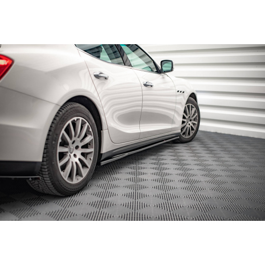 Maxton Design difuzory pod boční prahy pro Maserati Ghibli Mk3, černý lesklý plast ABS