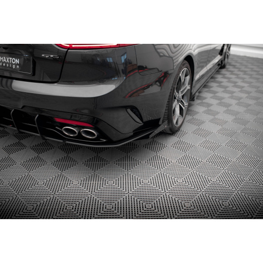Maxton Design "Street Pro" boční difuzory pod zadní nárazník s křidélky pro Kia Stinger GT-Line, plast ABS bez povrchové úpravy