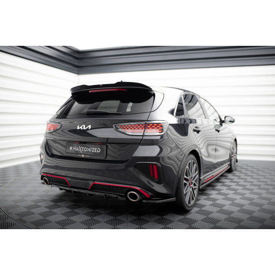 Maxton Design středový spoiler pod zadní nárazník s žebrováním pro Kia Cee'd Mk 3/ProCeed GT, černý lesklý plast ABS