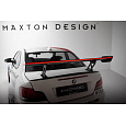 Maxton Design zadní křídlo s úzce rozkročenými držáky a LED světlem pro BMW řada 1 E82 1M, pravý karbon