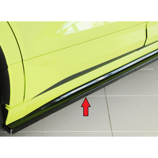 Rieger spoiler pod boční práh mont. strana pravá pro Škoda Enyaq iV RS SUV (5AZ), 07/21-, plast ABS lakovaný do černé lesklé barvy