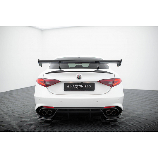 Maxton Design zadní křídlo pro Alfa Romeo Giulia Quadrifoglio, pravý karbon