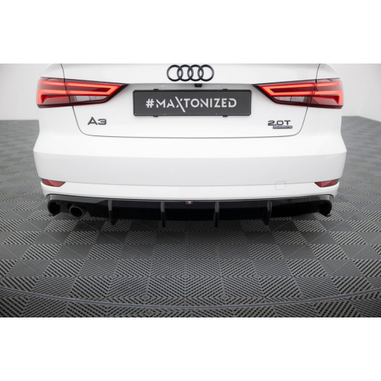 Maxton Design vložka zadního nárazníku pro Audi A3 8V FL, černý lesklý plast ABS, Sedan, verze s jednoduchou koncovkou na jedné straně