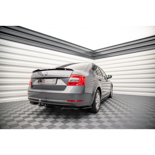 Maxton Design boční difuzory pod zadní nárazník pro Škoda Octavia Mk3 Facelift, černý lesklý plast ABS