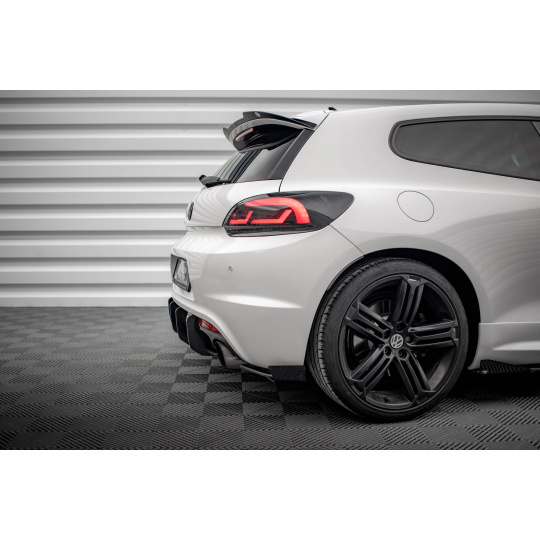 Maxton Design "Street Pro" boční difuzory pod zadní nárazník s křidélky pro Volkswagen Scirocco R Mk3, plast ABS bez povrchové úpravy