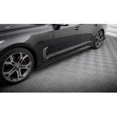 Maxton Design "Street Pro" difuzory pod boční prahy pro Kia Stinger GT-Line, plast ABS bez povrchové úpravy, s červenou linkou Maxton Design "Street Pro" difuzory pod boční prahy pro Kia Stinger GT-Line, plast ABS bez povrchové úpravy, s červenou linkou