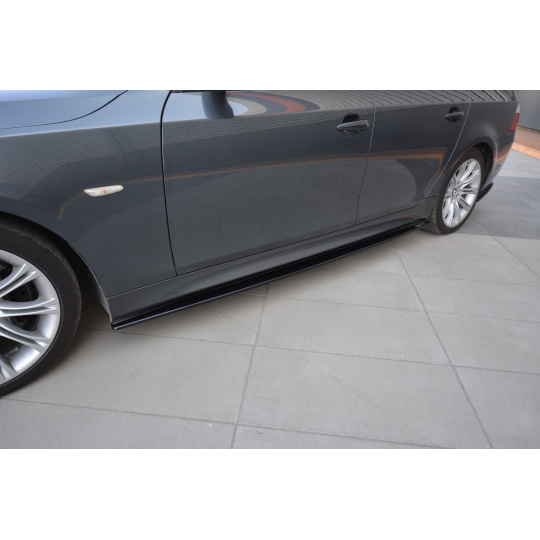 Maxton Design difuzory pod boční prahy pro BMW řada 5 E60, E61, černý lesklý plast ABS, M-Pack