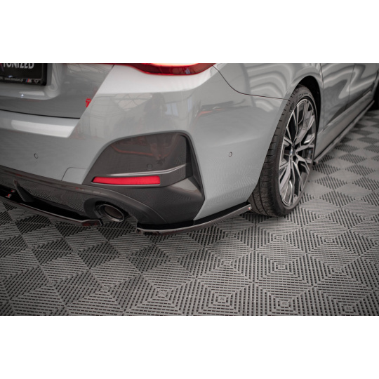 Maxton Design boční difuzory pod zadní nárazník ver.1 pro BMW řada 4 G26 M-Pack, černý lesklý plast ABS