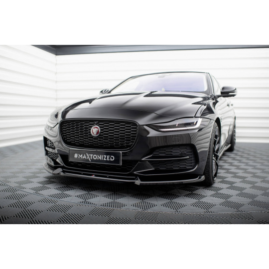 Maxton Design spoiler pod přední nárazník ver.2 pro Jaguar XE Mk1 Facelift, černý lesklý plast ABS