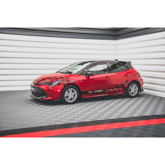Maxton Design difuzory pod boční prahy s křidélky ver.1 pro Toyota Corolla XII GR Sports /Hatchback, černý lesklý plast ABS