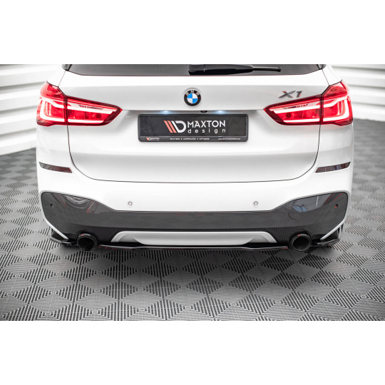 Maxton Design středový spoiler pod zadní nárazník pro BMW X1 F48 /M-Pack, černý lesklý plast ABS