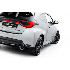 Maxton Design "Street Pro" boční difuzory pod zadní nárazník pro Toyota GR Yaris Mk4 Facelift, plast ABS bez povrchové úpravy, s červenou linkou