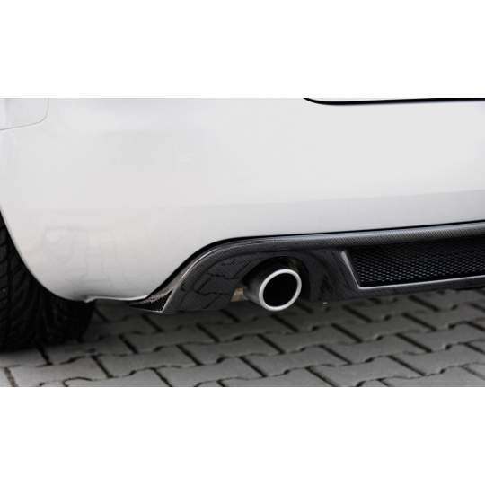 Rieger vložka zadního nárazníku pro Audi A4 8H kabriolet, plast ABS s povrchovou úpravou Carbon-Look, pro orig. koncovky na obou stranách