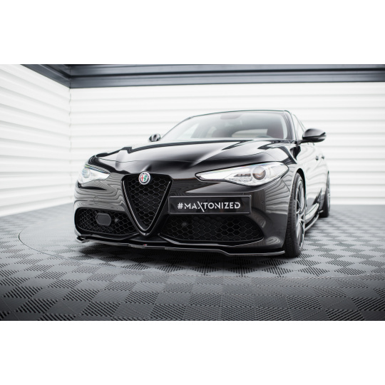 Maxton Design spoiler pod přední nárazník ver.1 pro Alfa Romeo Giulia Veloce, černý lesklý plast ABS