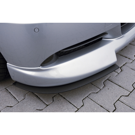 Rieger lipa pod přední nárazník Rieger pro BMW řada 3 E90, E91 sedan, touring před faceliftem, 03/05-08/08, 08/05-08/08, plast ABS s povrchovou úpravou Carbon-Look, pod přední spoiler Rieger obj. kód K 00053400