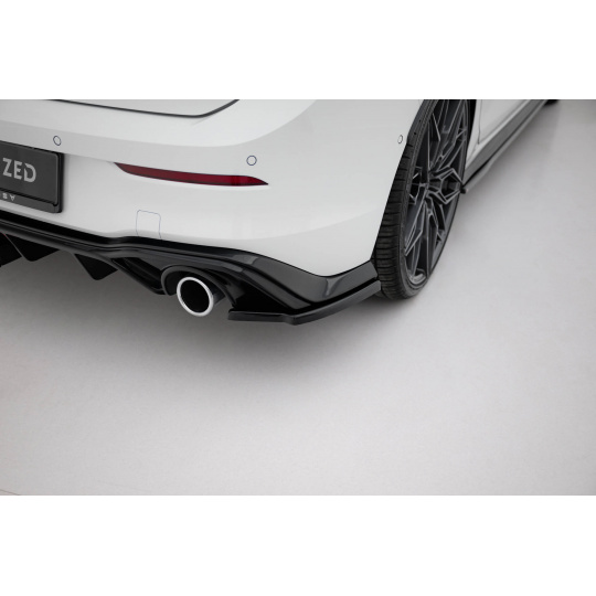 Maxton Design boční difuzory pod zadní nárazník ver.3 pro Volkswagen Golf GTI Mk8, černý lesklý plast ABS