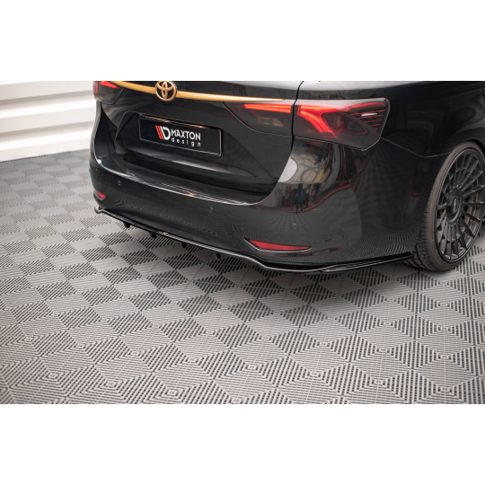 Maxton Design středový spoiler pod zadní nárazník s žebrováním pro Toyota Avensis MK3/Facelift, černý lesklý plast ABS
