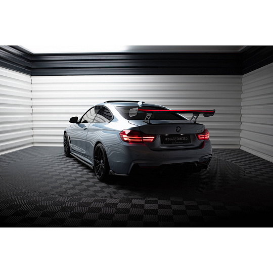 Maxton Design zadní křídlo s úzce rozkročenými držáky a LED světlem pro BMW řada 4 F32, F32 M-Pack, pravý karbon Maxton Design zadní křídlo s úzce rozkročenými držáky a LED světlem pro BMW řada 4 F32, F32 M-Pack, pravý karbon