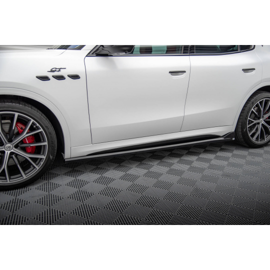 Maxton Design difuzory pod boční prahy pro Maserati Grecale Mk1, černý lesklý plast ABS, GT/Modena