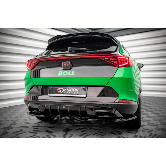 Maxton Design vložka zadního nárazníku ver.2 pro Cupra Formentor, černý lesklý plast ABS, pouze pro 150 a 190 koňové verze
