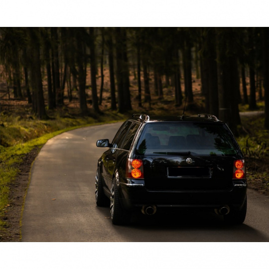 Fox Sportauspuff koncový tlumič výfuku s koncovkou 1x100 Typ 16 na obou stranách pro Volkswagen Passat 3B, 3BG 4-Motion s motorem 1.9 TDI, 2.3, 2.5 TDI, 2.8, 4.0 Fox Sportauspuff koncový tlumič výfuku s koncovkou 1x100 Typ 16 na obou stranách pro Volkswagen Passat 3B, 3BG 4-Motion s motorem 1.9 TDI, 2.3, 2.5 TDI, 2.8, 4.0