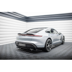 Maxton Design středový spoiler pod zadní nárazník s žebrováním pro Porsche Taycan Mk1, černý lesklý plast ABS