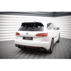 Maxton Design "Street Pro" difuzor zadního nárazníku pro Volkswagen Touareg Mk3 /R-Line, plast ABS bez povrchové úpravy, s červenou linkou Maxton Design "Street Pro" difuzor zadního nárazníku pro Volkswagen Touareg Mk3 /R-Line, plast ABS bez povrchové úpravy, s červenou linkou