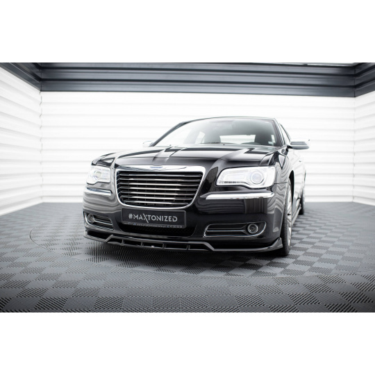 Maxton Design spoiler pod přední nárazník pro Chrysler 300 Mk2, černý lesklý plast ABS