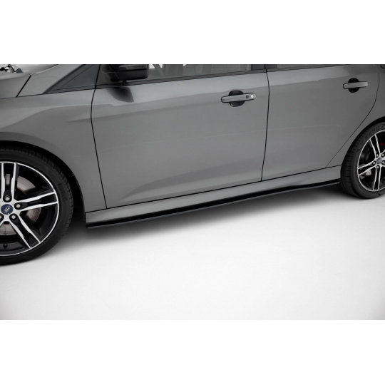 Maxton Design "Street Pro" difuzory pod boční prahy pro Ford Focus ST Mk3 Facelift, plast ABS bez povrchové úpravy, s černou linkou