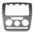 Rámeček autorádia 2-DIN Škoda Octavia II man.klima