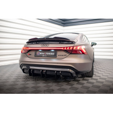 Maxton Design vložka zadního nárazníku pro Audi e-tron GT / RS GT Mk1, černý lesklý plast ABS