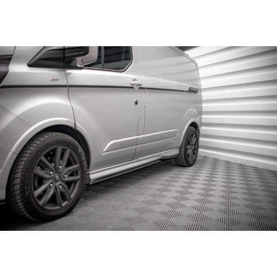 Maxton Design difuzory pod boční prahy pro Ford Transit Custom Mk1 Facelift ST-Line, černý lesklý plast ABS