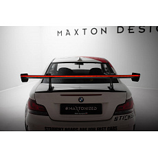 Maxton Design zadní křídlo s horním uchycením (swan-neck) a LED světlem pro BMW řada 1 E82 1M, pravý karbon Maxton Design zadní křídlo s horním uchycením (swan-neck) a LED světlem pro BMW řada 1 E82 1M, pravý karbon