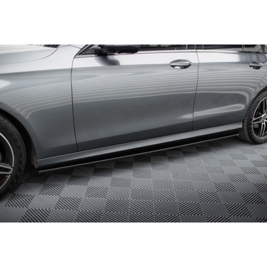 Maxton Design difuzory pod boční prahy pro Mercedes třída E W213/Sedan/AMG-Line, černý lesklý plast ABS Maxton Design difuzory pod boční prahy pro Mercedes třída E W213/Sedan/AMG-Line, černý lesklý plast ABS